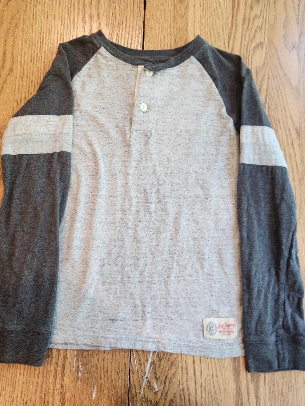GAP Boys Gray Raglan Henley Long Sleeve Top